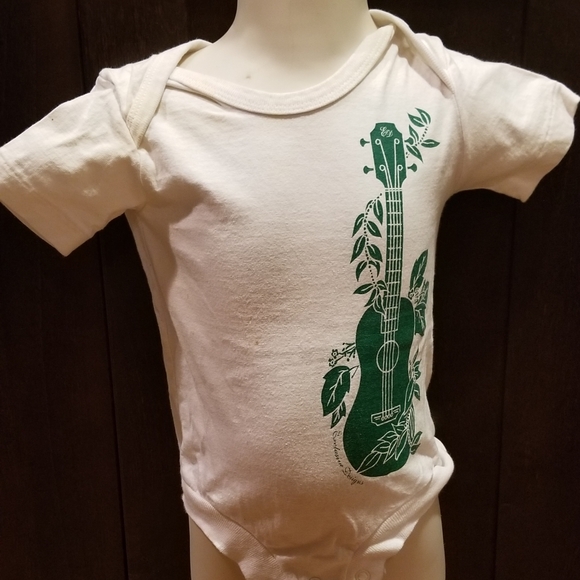 Hawaiian Ukulele Onesie - Picture 2 of 7